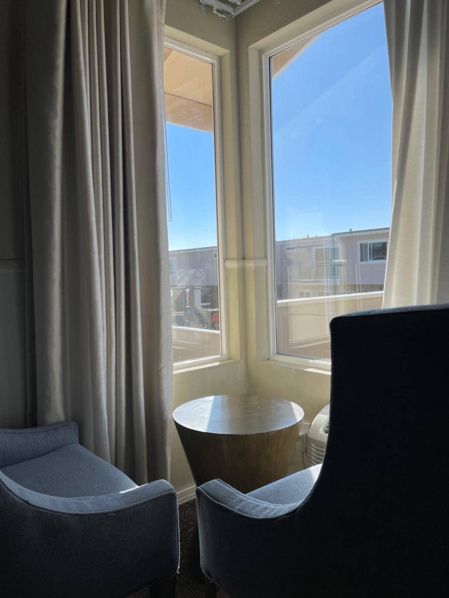 Cambria Landing Inn And Suites Zewnętrze zdjęcie